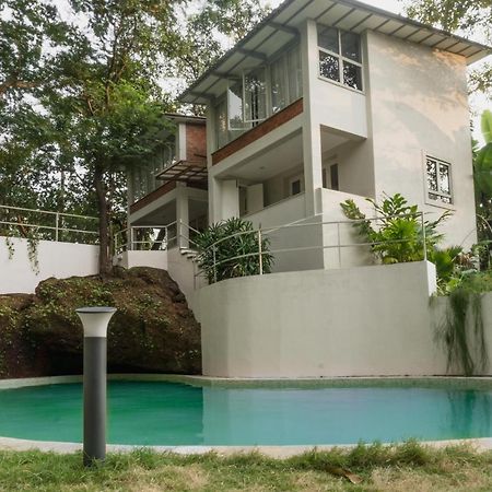 The Island Sanctuary - A Village Secret Chorao 外观 照片